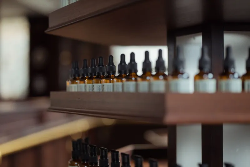 That Bottle in Your Cabinet Has a Countdown Timer: How to Tell If Your CBD Oil Has Turned